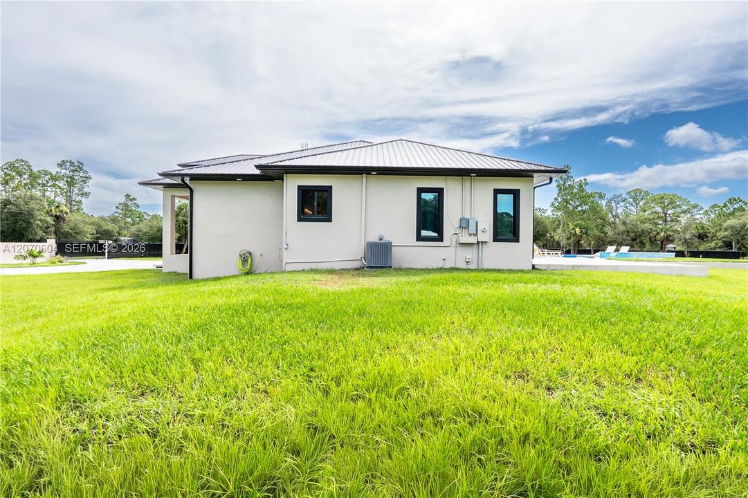 For Sale: $1,390,000 (3 beds, 3 baths, 0 Square Feet)