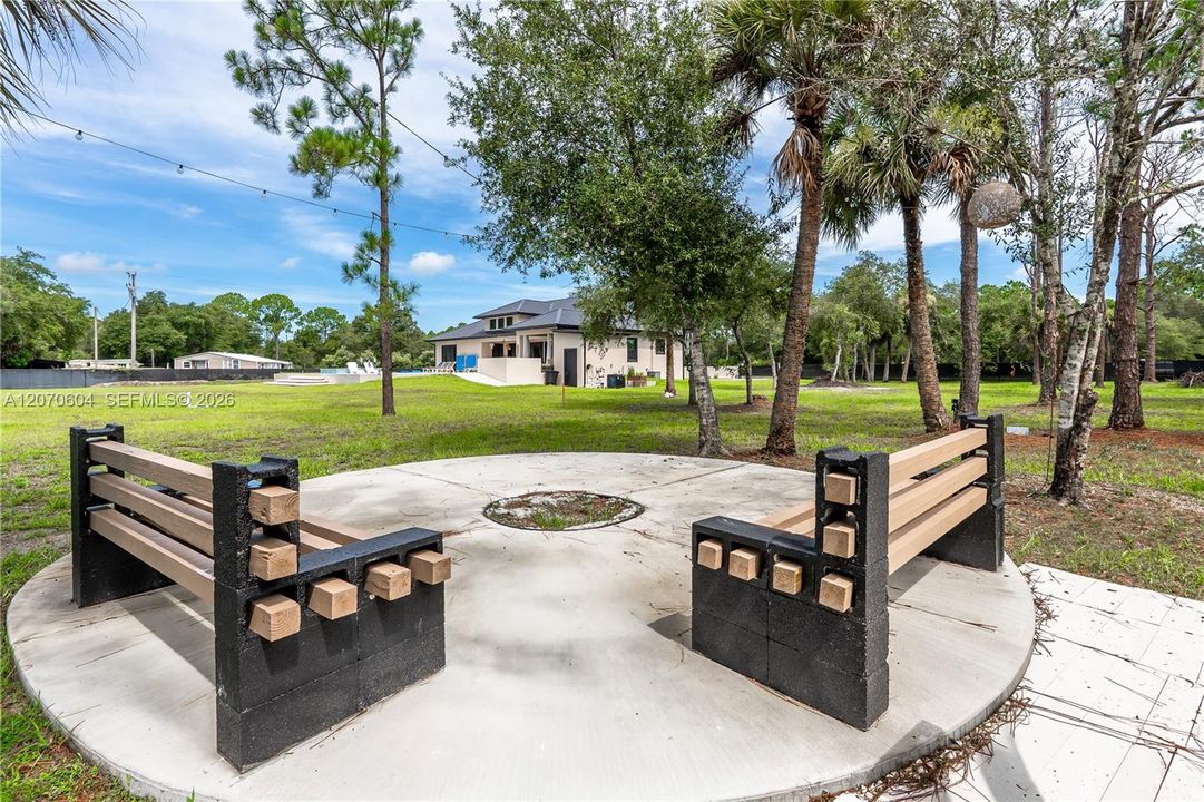 For Sale: $1,390,000 (3 beds, 3 baths, 0 Square Feet)