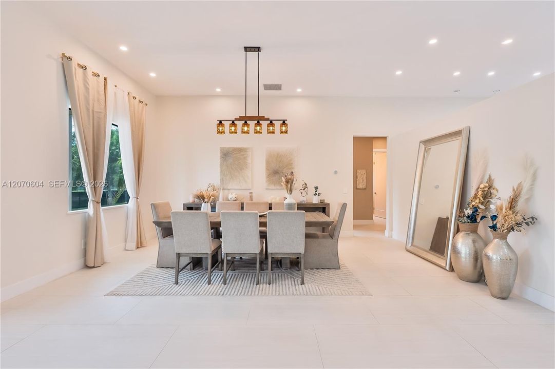 For Sale: $1,390,000 (3 beds, 3 baths, 0 Square Feet)
