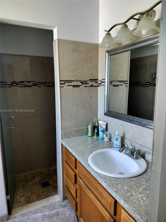 В аренду: $2,900 (3 спален, 2 ванн, 1300 Квадратных фут)
