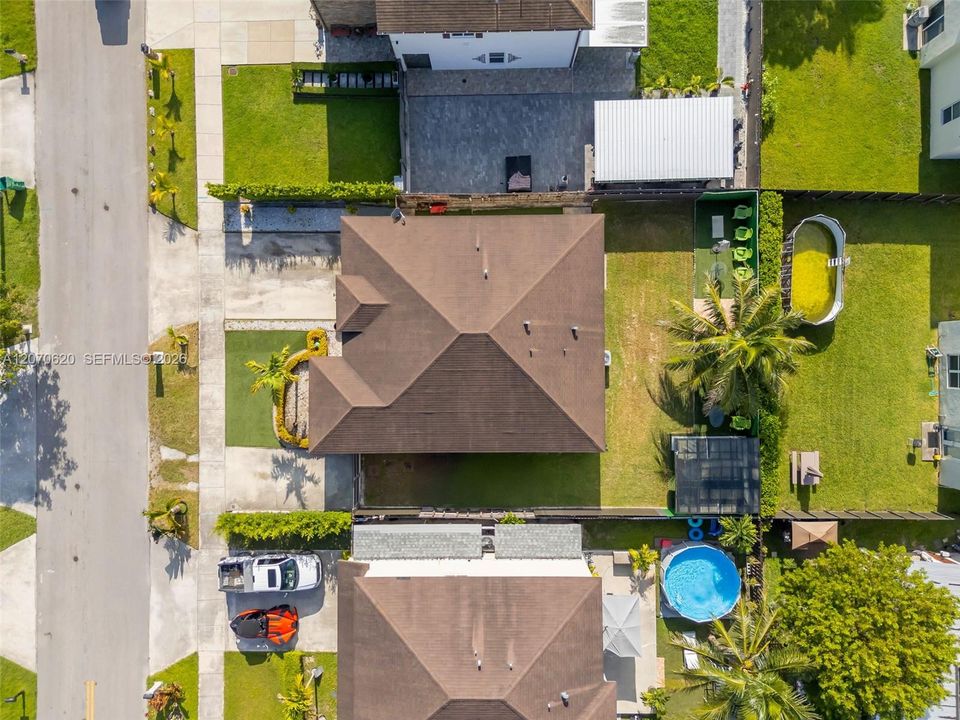 En Venta: $490,000 (4 camas, 2 baños, 1595 Pies cuadrados)
