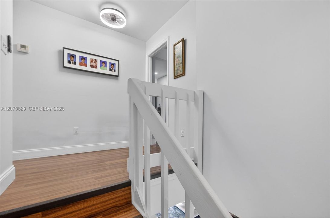 For Sale: $748,817 (4 beds, 3 baths, 1940 Square Feet)