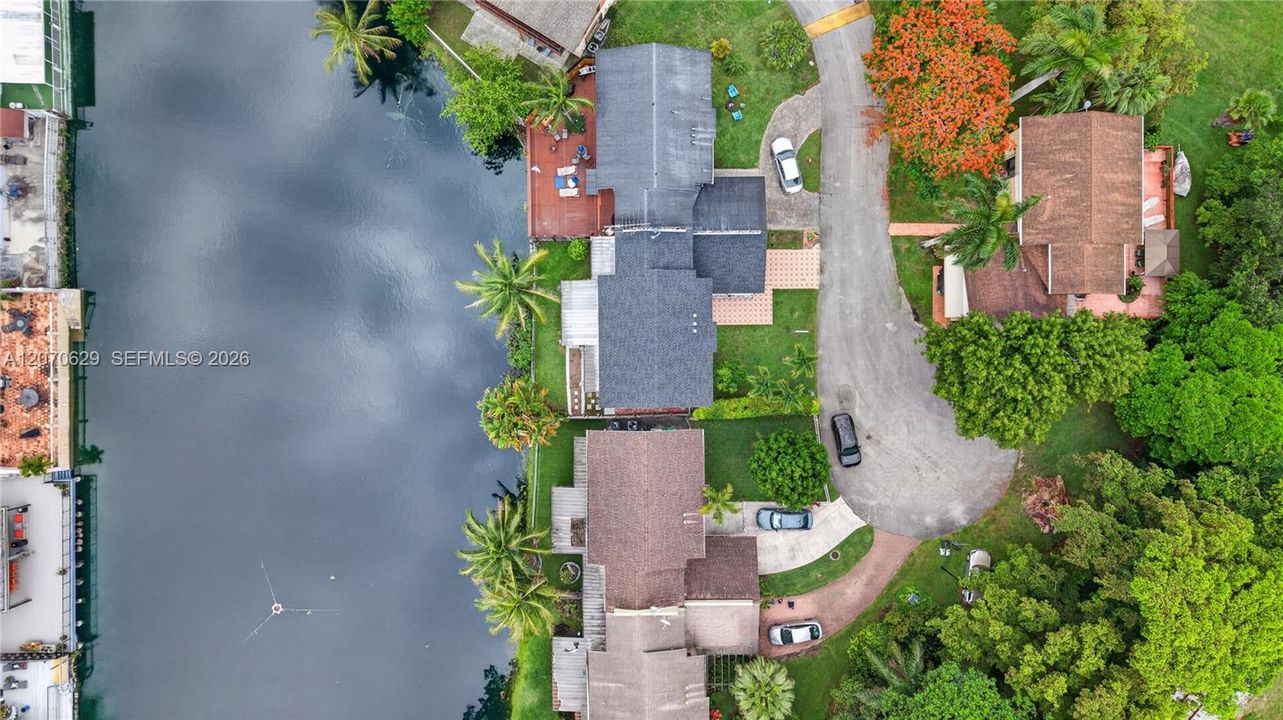 For Sale: $748,817 (4 beds, 3 baths, 1940 Square Feet)