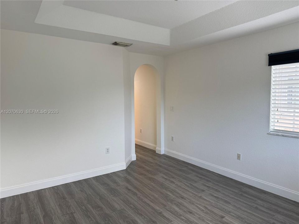For Rent: $2,800 (4 beds, 3 baths, 1850 Square Feet)