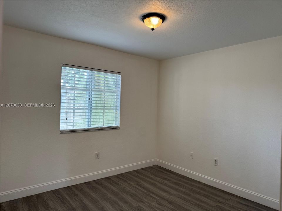 For Rent: $2,800 (4 beds, 3 baths, 1850 Square Feet)