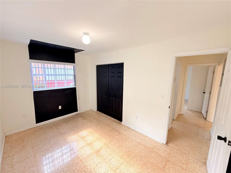 For Rent: $3,495 (3 beds, 2 baths, 1671 Square Feet)