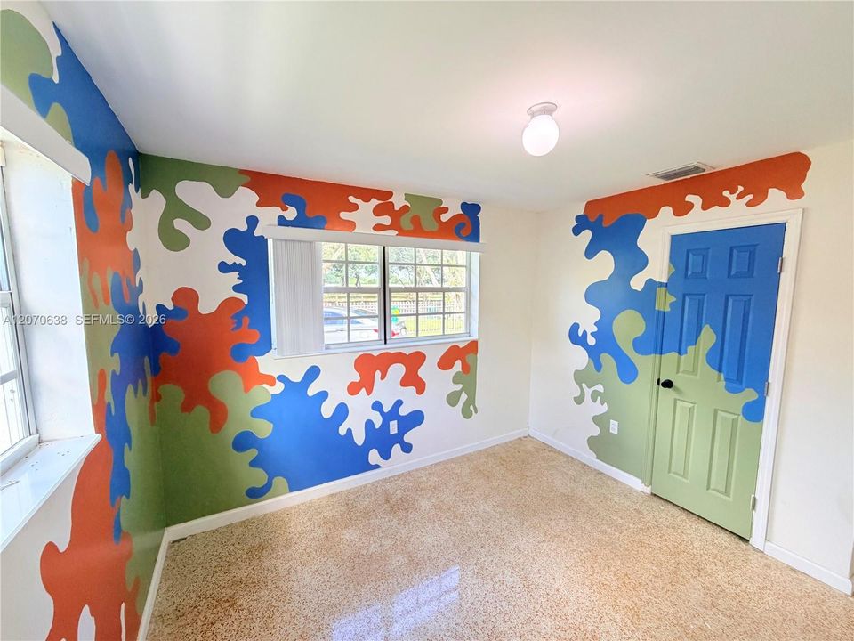 For Rent: $3,495 (3 beds, 2 baths, 1671 Square Feet)