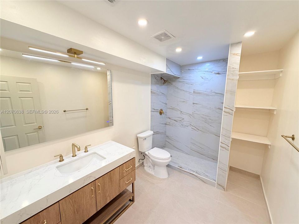 For Rent: $3,495 (3 beds, 2 baths, 1671 Square Feet)