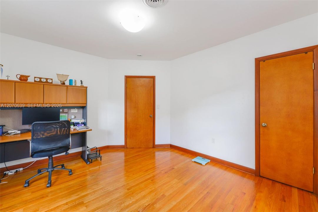 В аренду: $6,500 (3 спален, 2 ванн, 1845 Квадратных фут)