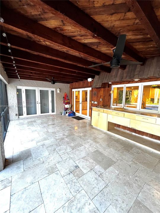 Screened-in Patio