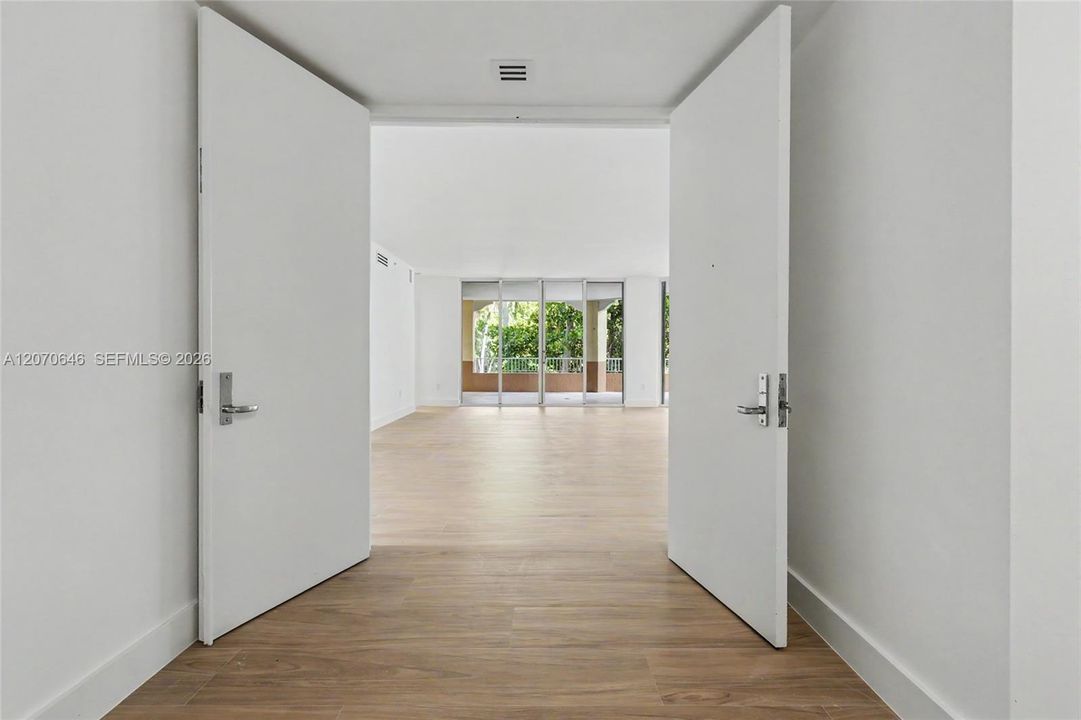 В аренду: $15,000 (3 спален, 3 ванн, 2470 Квадратных фут)