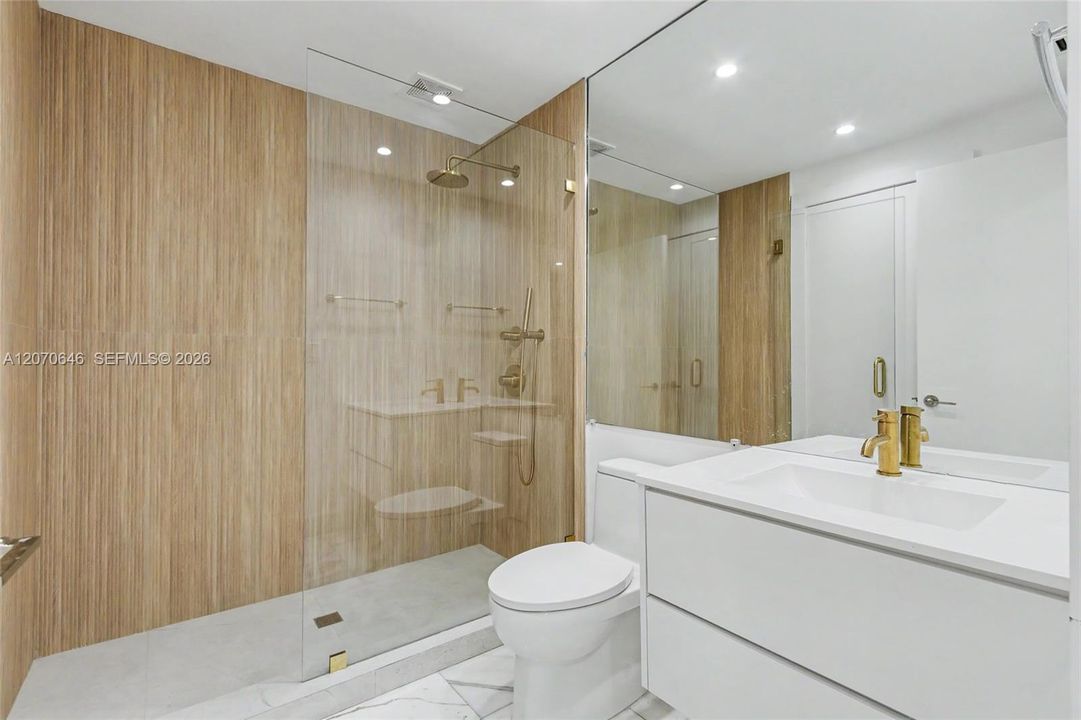 В аренду: $15,000 (3 спален, 3 ванн, 2470 Квадратных фут)