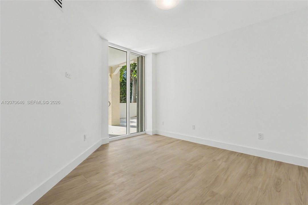 В аренду: $15,000 (3 спален, 3 ванн, 2470 Квадратных фут)