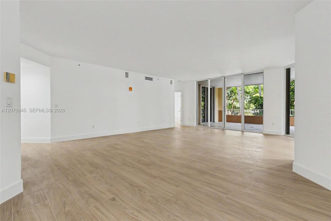 В аренду: $15,000 (3 спален, 3 ванн, 2470 Квадратных фут)