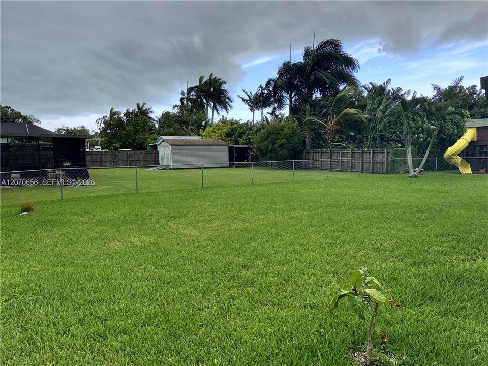 For Rent: $3,350 (3 beds, 2 baths, 1078 Square Feet)