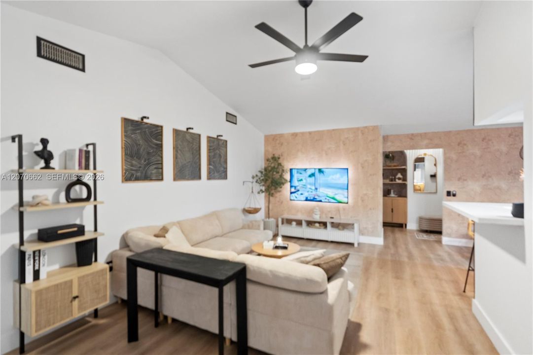 For Sale: $479,000 (3 beds, 2 baths, 1341 Square Feet)