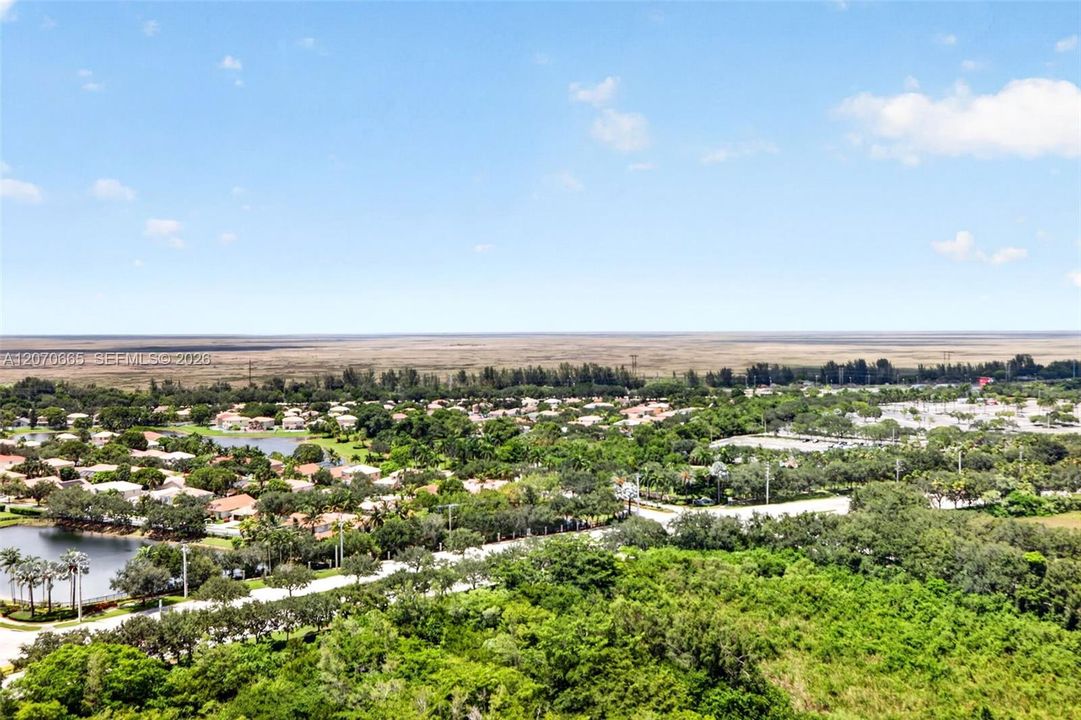 En Venta: $599,450 (2 camas, 2 baños, 1066 Pies cuadrados)