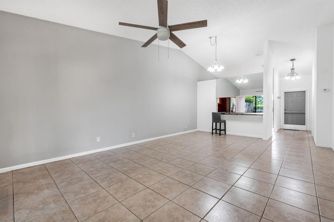 1013NW53rdStDeerfieldBeach-8
