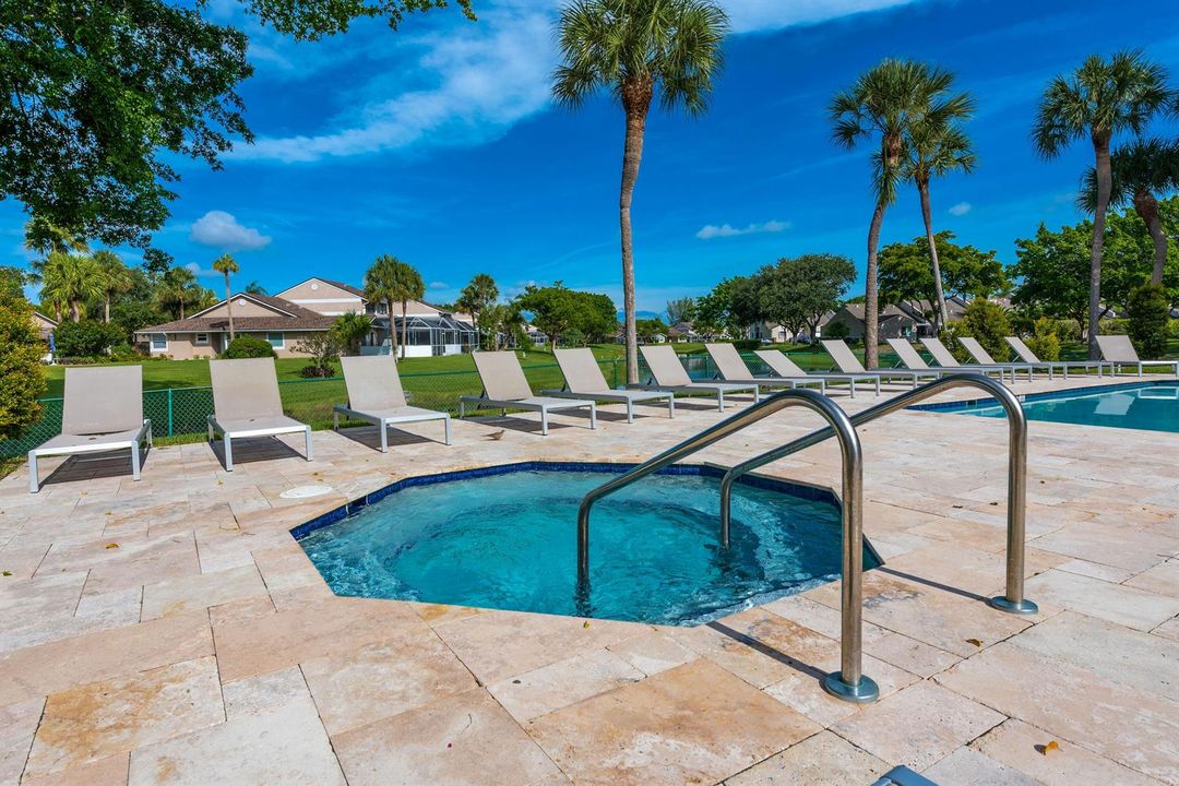 1013NW53rdStDeerfieldBeach-38