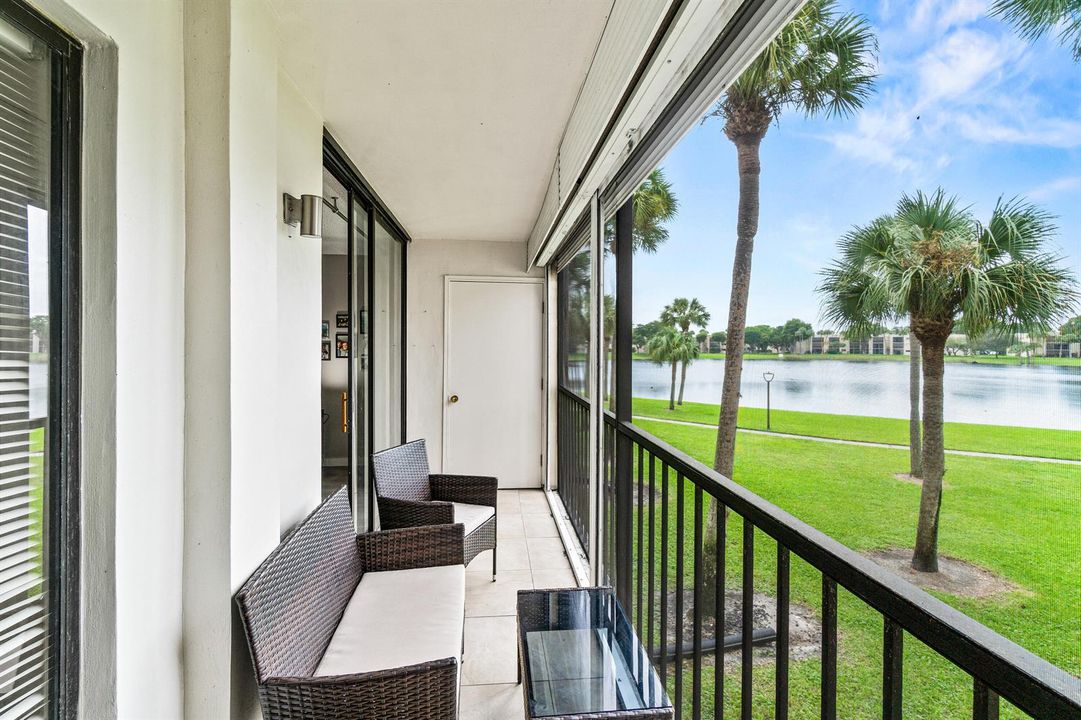 030-5370LasVerdesCircle-209-DelrayBeach-
