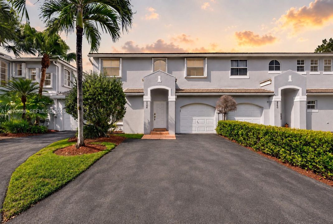 For Rent: $3,500 (3 beds, 3 baths, 1691 Square Feet)
