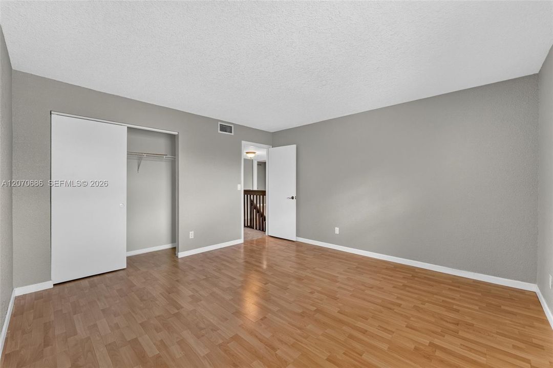 For Rent: $3,500 (3 beds, 3 baths, 1691 Square Feet)