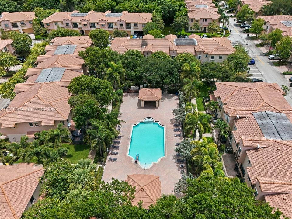For Sale: $485,000 (3 beds, 2 baths, 1935 Square Feet)