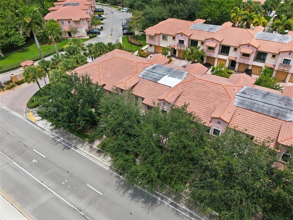 For Sale: $485,000 (3 beds, 2 baths, 1935 Square Feet)
