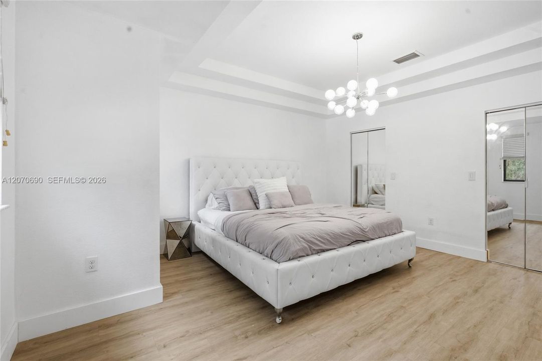 For Sale: $485,000 (3 beds, 2 baths, 1935 Square Feet)