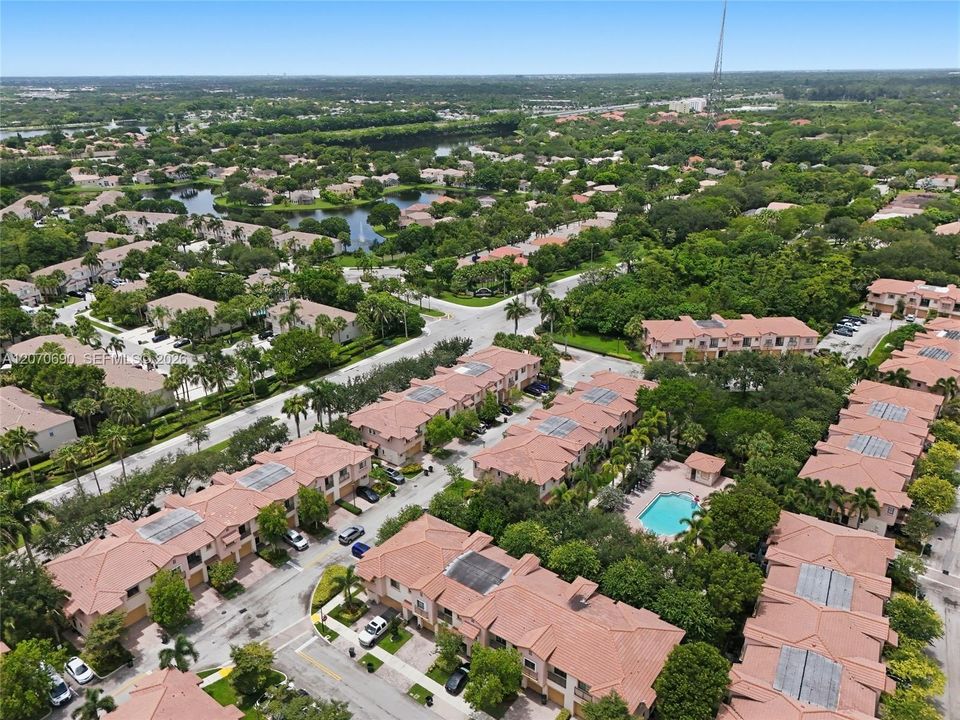 For Sale: $485,000 (3 beds, 2 baths, 1935 Square Feet)