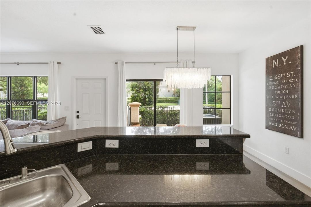 For Sale: $485,000 (3 beds, 2 baths, 1935 Square Feet)