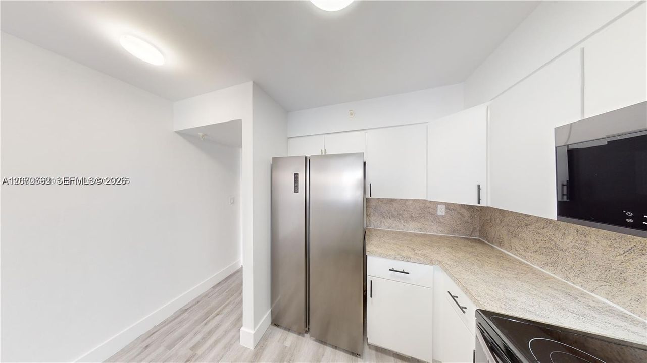 В аренду: $2,250 (2 спален, 1 ванн, 789 Квадратных фут)