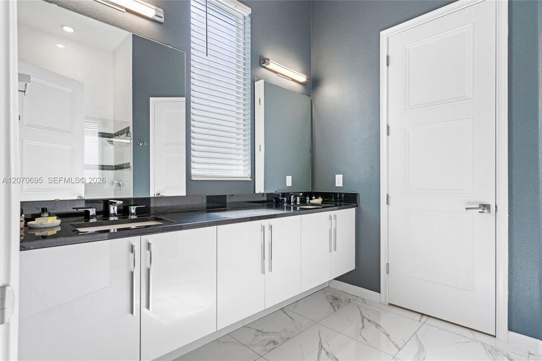 En Venta: $1,100,000 (12 camas, 12 baños, 0 Pies cuadrados)