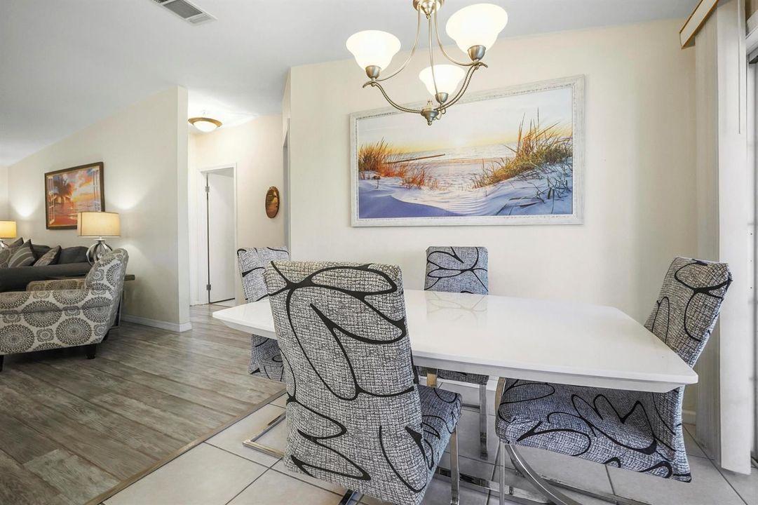 12 Dining room 02