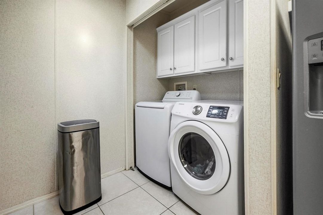 16 Laundry room 01