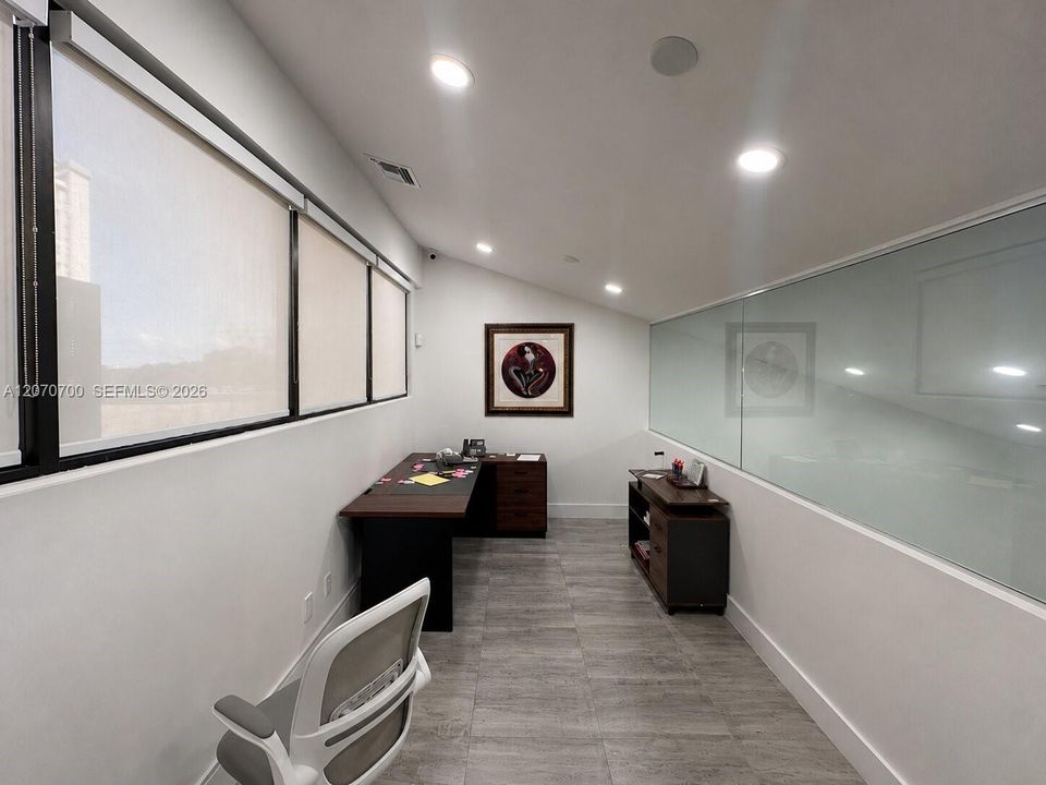 For Rent: $7,600 (0 beds, 0 baths, 0 Square Feet)