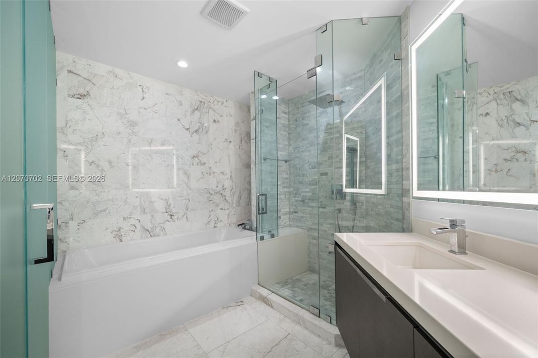 En Venta: $650,000 (1 camas, 2 baños, 1185 Pies cuadrados)