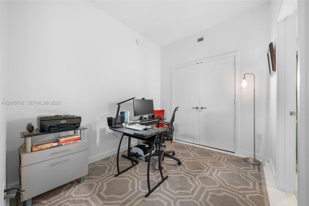 En Venta: $650,000 (1 camas, 2 baños, 1185 Pies cuadrados)