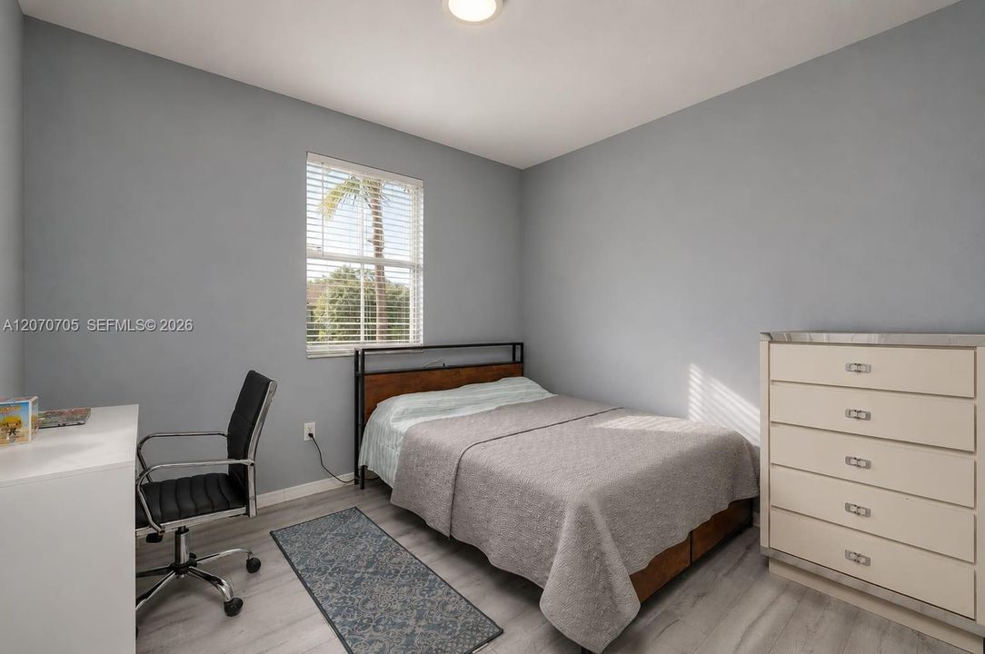 For Sale: $415,000 (4 beds, 2 baths, 2028 Square Feet)