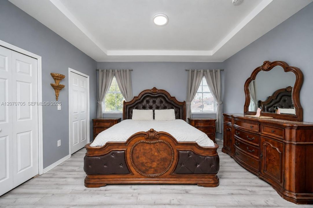 For Sale: $415,000 (4 beds, 2 baths, 2028 Square Feet)