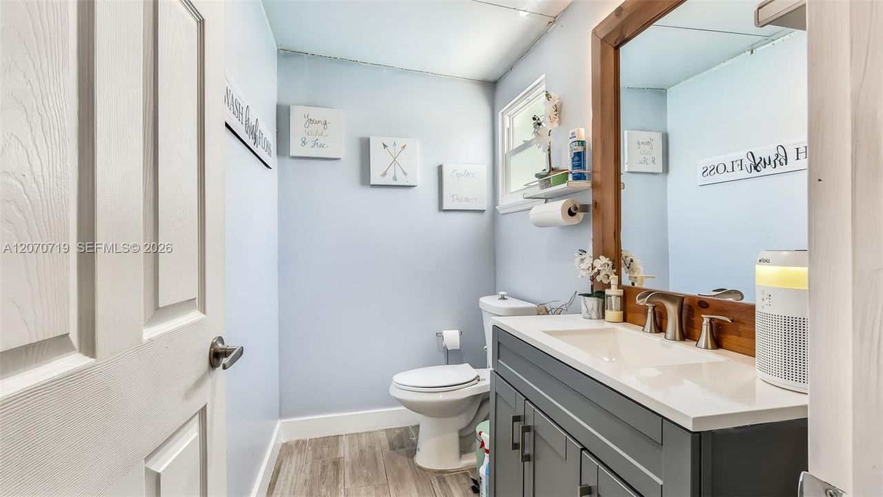 Недавно арендовано: $3,500 (3 спален, 1 ванн, 1426 Квадратных фут)
