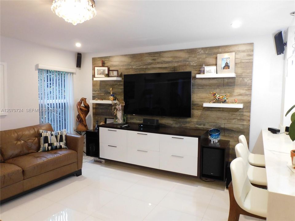 Nicely appointed family room.