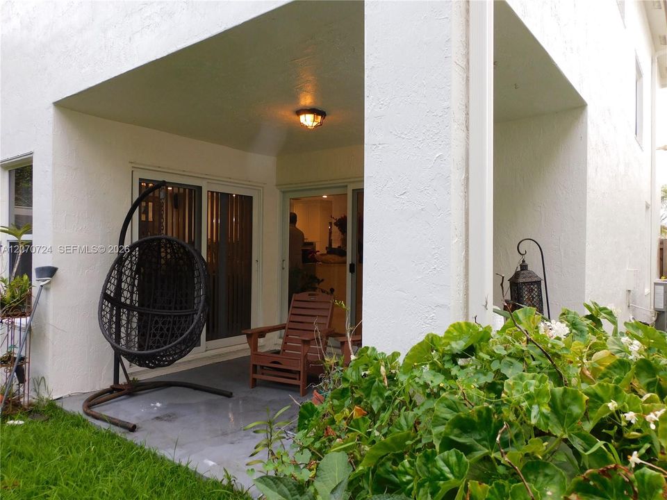 Patio covered terrace.