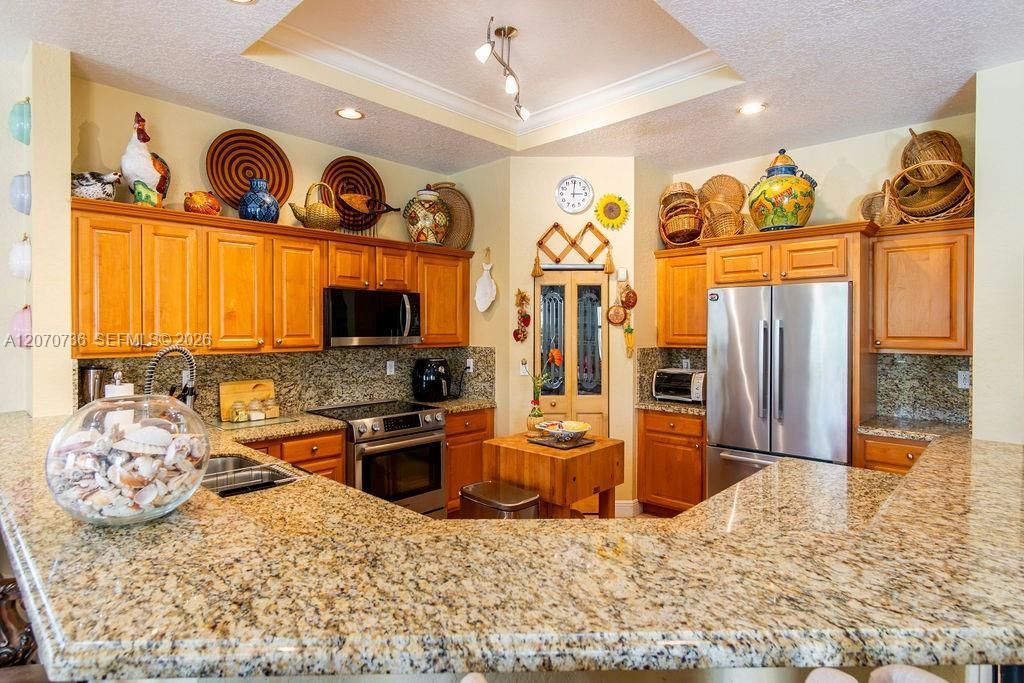 For Sale: $1,450,000 (5 beds, 4 baths, 3346 Square Feet)