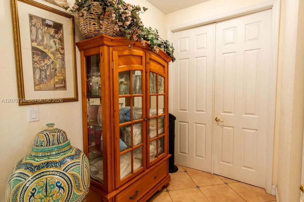For Sale: $1,450,000 (5 beds, 4 baths, 3346 Square Feet)