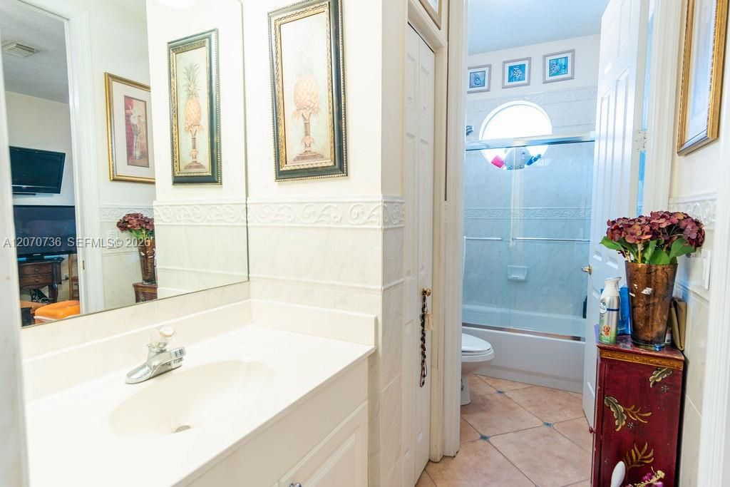 For Sale: $1,450,000 (5 beds, 4 baths, 3346 Square Feet)