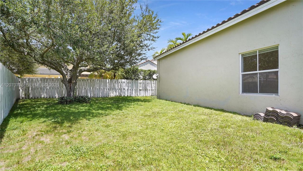 For Sale: $888,000 (4 beds, 2 baths, 2055 Square Feet)