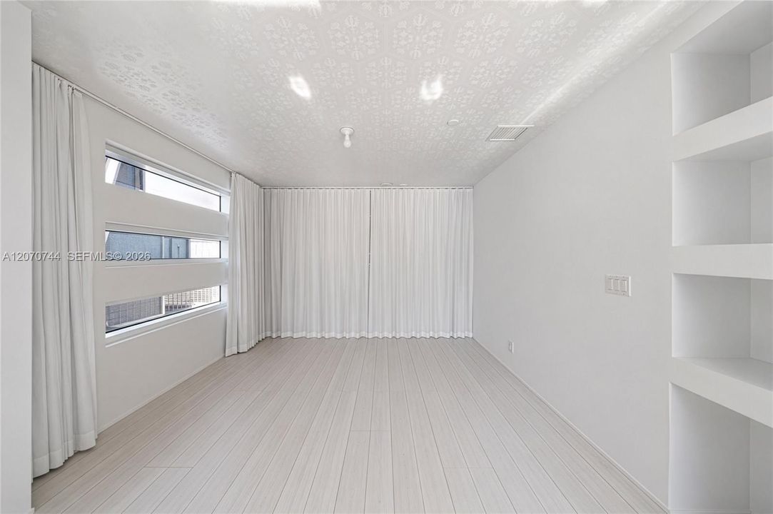 En Venta: $6,499,000 (6 camas, 5 baños, 5231 Pies cuadrados)