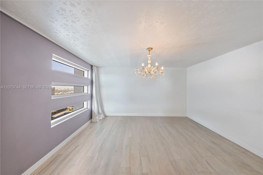 En Venta: $6,499,000 (6 camas, 5 baños, 5231 Pies cuadrados)
