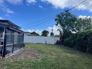 For Sale: $499,000 (3 beds, 2 baths, 1953 Square Feet)